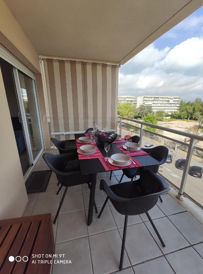Appart Standing 2 Chambres 2Sdb Clim Piscine Parking Wifi Terrasse 21M2 Local Velo Port-Aventura, Plage, Centre Salou Exterior photo