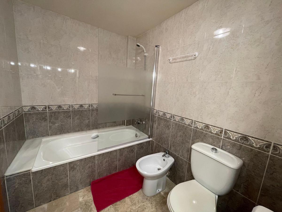 Appart Standing 2 Chambres 2Sdb Clim Piscine Parking Wifi Terrasse 21M2 Local Velo Port-Aventura, Plage, Centre Salou Exterior photo