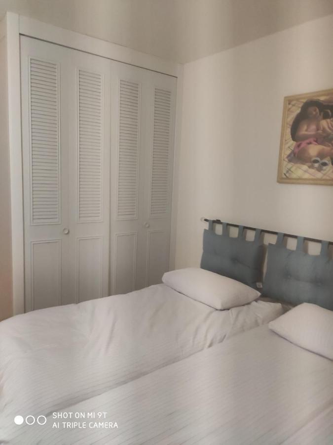 Appart Standing 2 Chambres 2Sdb Clim Piscine Parking Wifi Terrasse 21M2 Local Velo Port-Aventura, Plage, Centre Salou Exterior photo